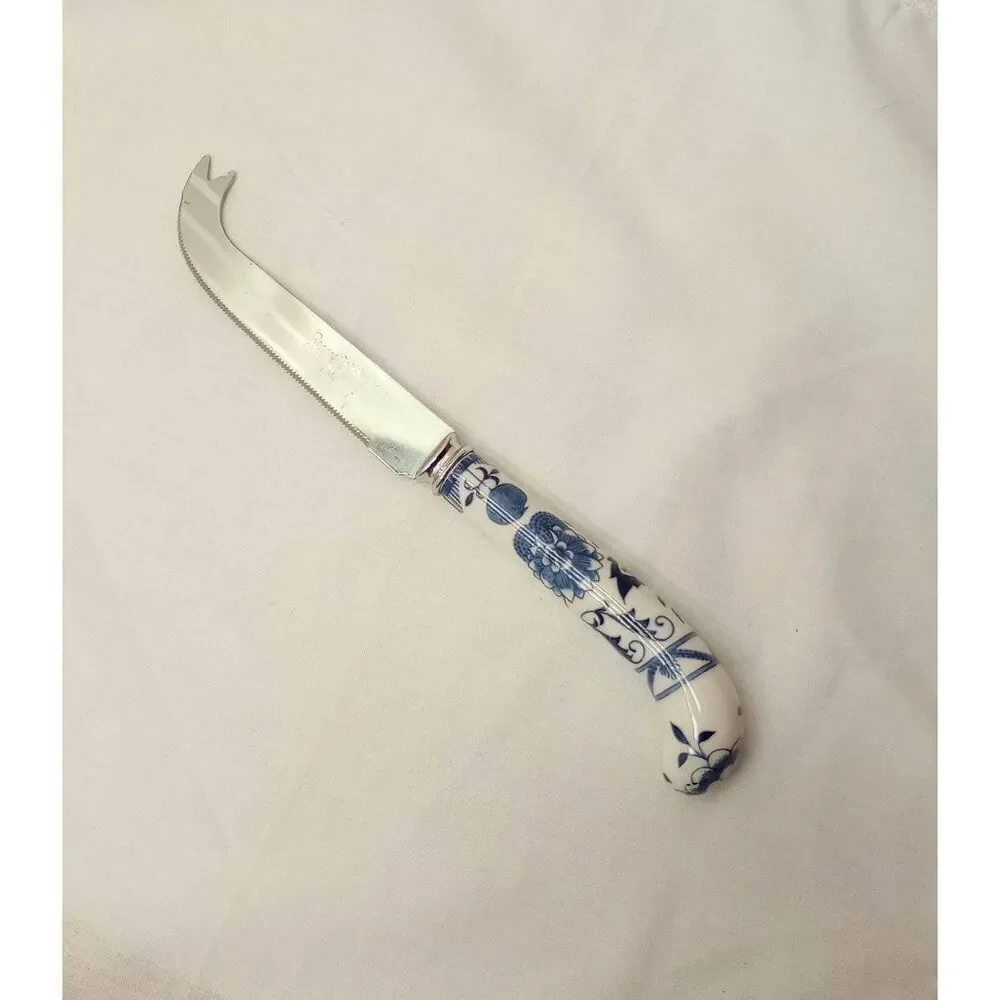 Regency Sheffield England porcelain, prill, blue onion cheese knife